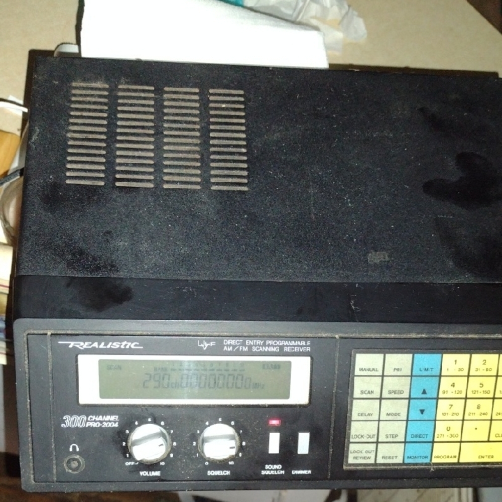 Black AM/FM Scanning Receiver